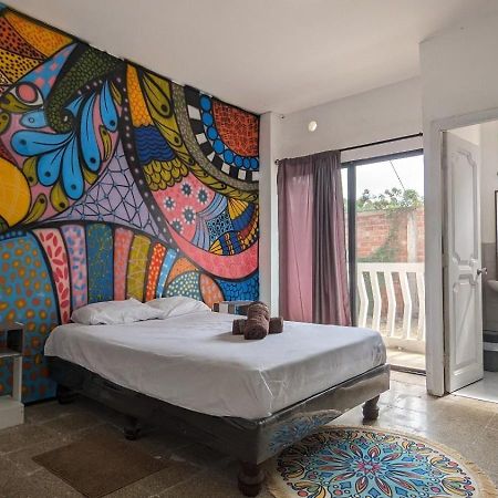 Garden House Puerto Lopez Otel Dış mekan fotoğraf