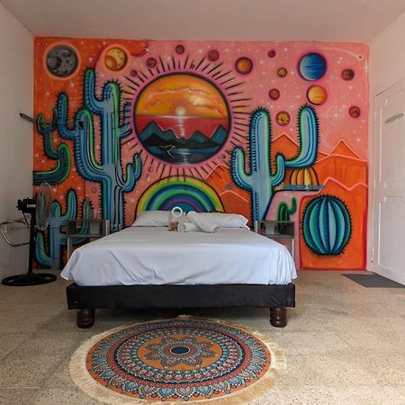 Garden House Puerto Lopez Otel Dış mekan fotoğraf
