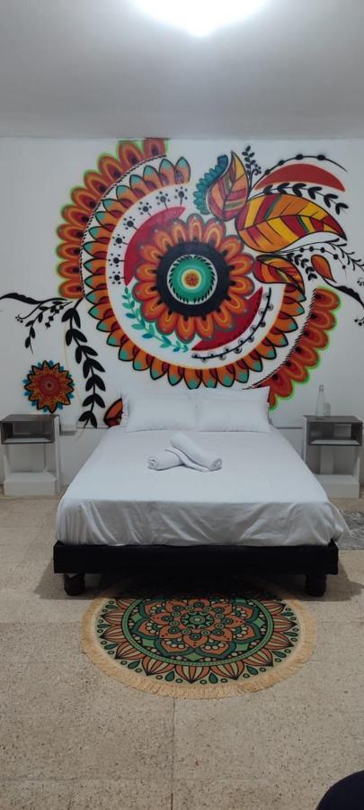Garden House Puerto Lopez Otel Dış mekan fotoğraf