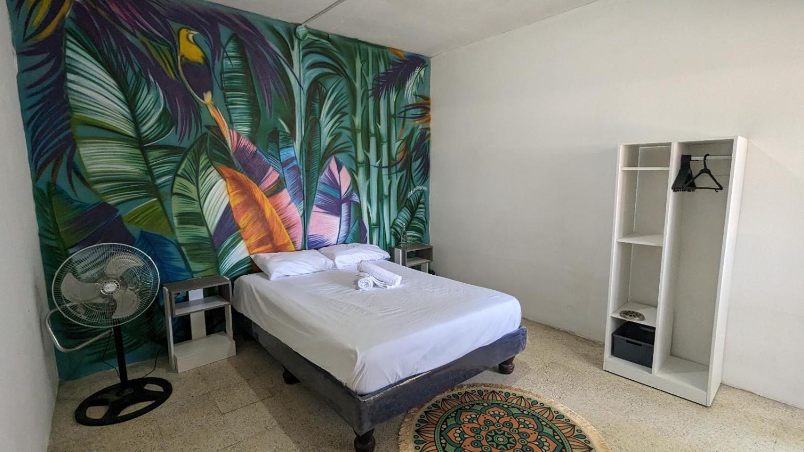 Garden House Puerto Lopez Otel Dış mekan fotoğraf
